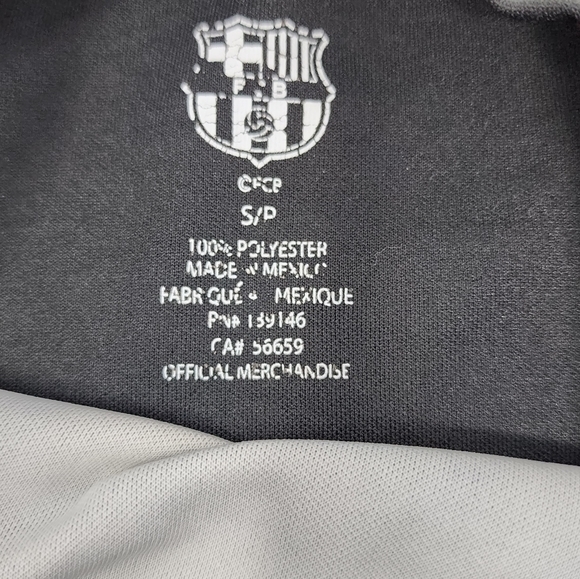 Futbol Club Barcelona Men's Messi Photo Number 10 Soccer Jersey Size S/P - Picture 6 of 12